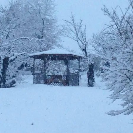 Gitenchassagne Bed & Breakfast *