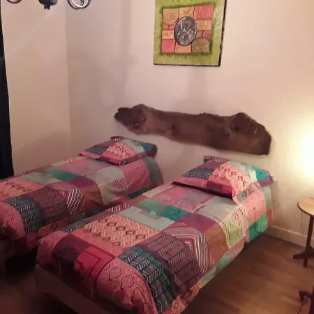 Gitenchassagne Bed & Breakfast