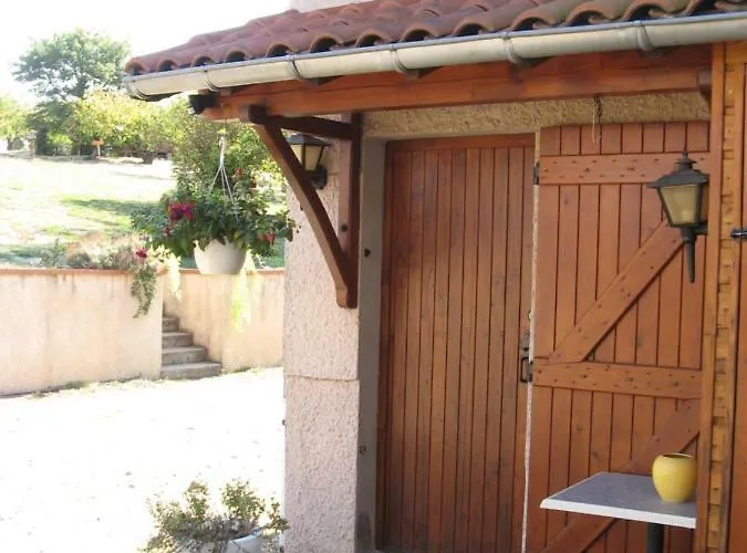 Gitenchassagne Bed & Breakfast 3*